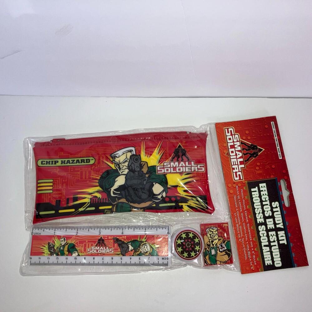 VINTAGE 98’ Small Soldiers Pencil Pouch Eraser Sharpener Ruler Pack NEW Sealed